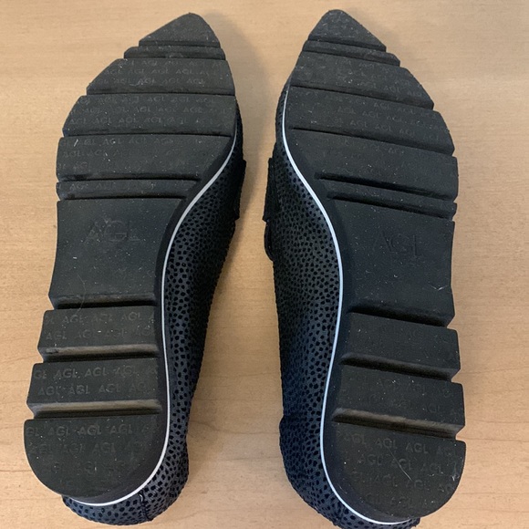 AGL Micro Pointed Toe Loafer in Gray Mini Leopard (Size 39) - Picture 5 of 6